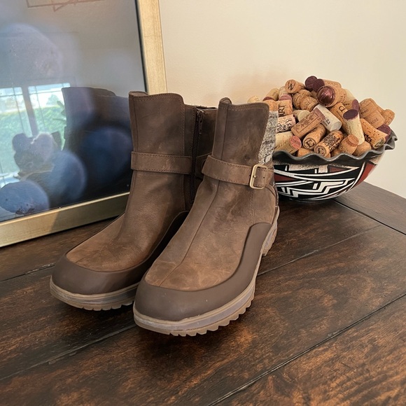Merrell Shoes - Merrell Women's Eventyr Strap Waterproof Boot